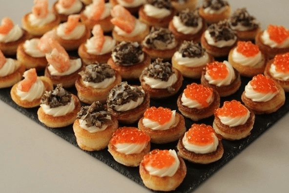 Изображение [Олеся Шубина] Фуршет или Кейтеринг (2025)