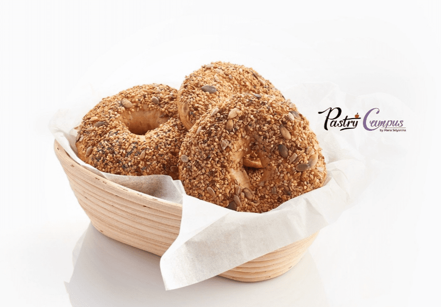 Изображение [Pastry Campus] Мария Селянина ― Венский хлеб, гамбургеры и бейглы (2020)