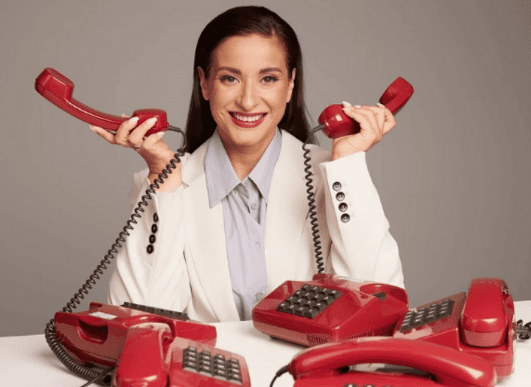 Изображение [Вика Дмитриева] Коммуникация. Тариф Доверие (2025)